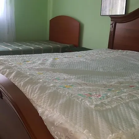 Cozy * Τίρανα